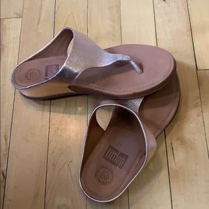 Fitflop pink bronze sandals